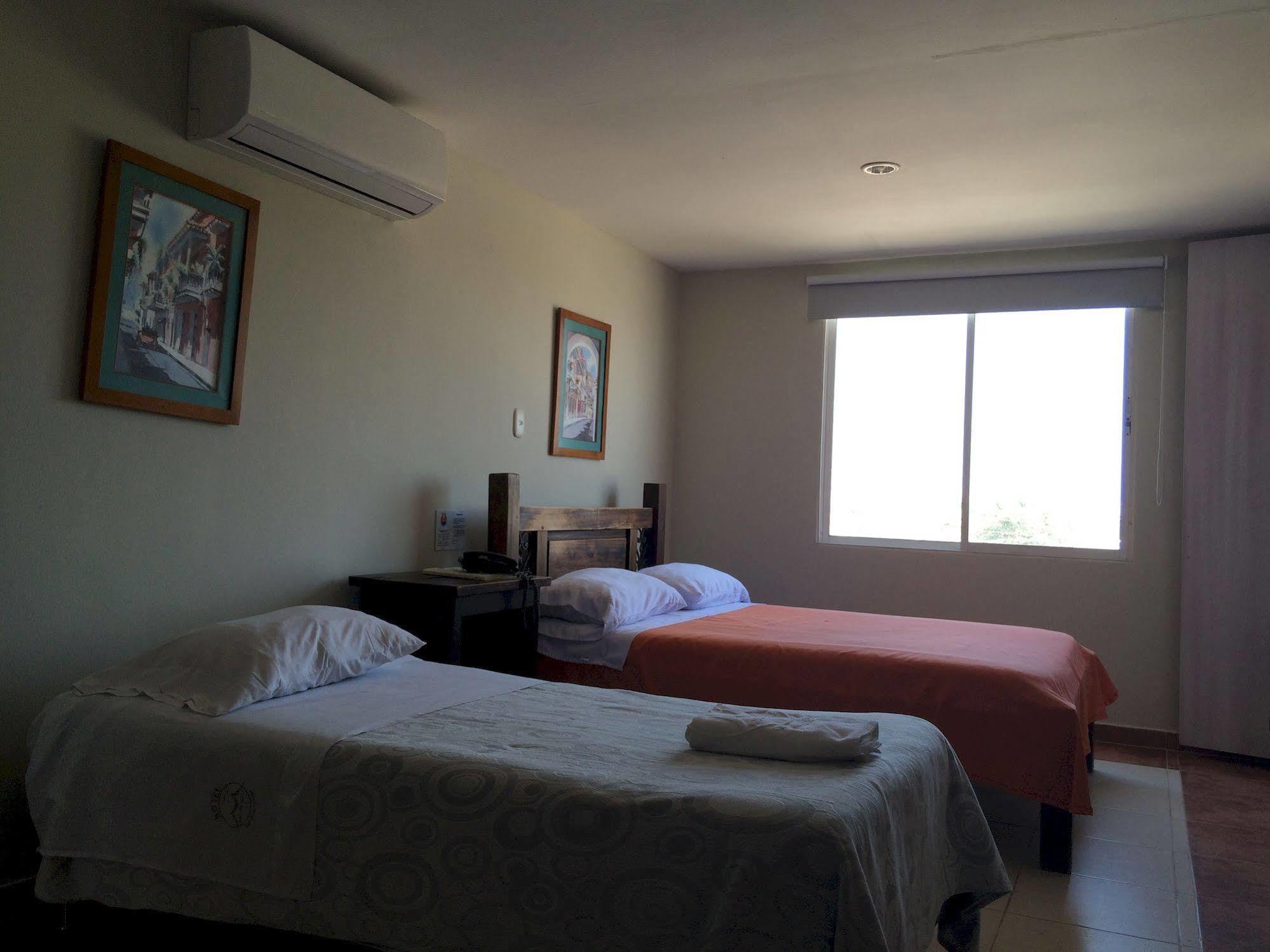 Hotel Mar Del Plata Kartagena Zewnętrze zdjęcie